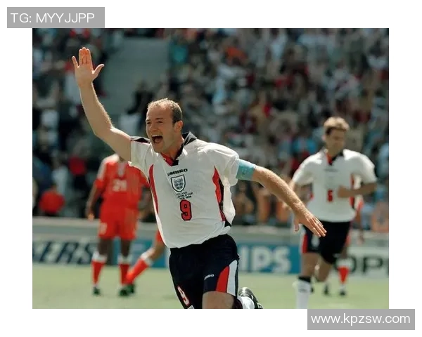 阿兰职业足球生涯起伏与辉煌进球瞬间全景回顾 阿兰职业足球生涯起伏与辉煌进球瞬间全景回顾